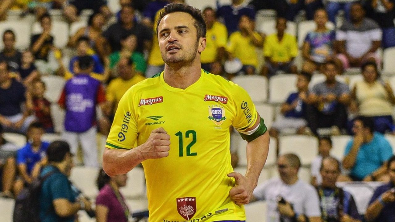 Falcão: 'Futsal não se vende bem, mas tem potencial