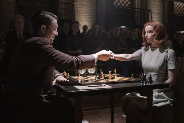 Gambito da Rainha, uma declaração de amor ao xadrez, por Luis N