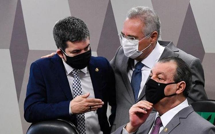 Randolfe Rodrigues, Renan Calheiros e Omar Aziz, a cúpula da CPI da Pandemia no Senado