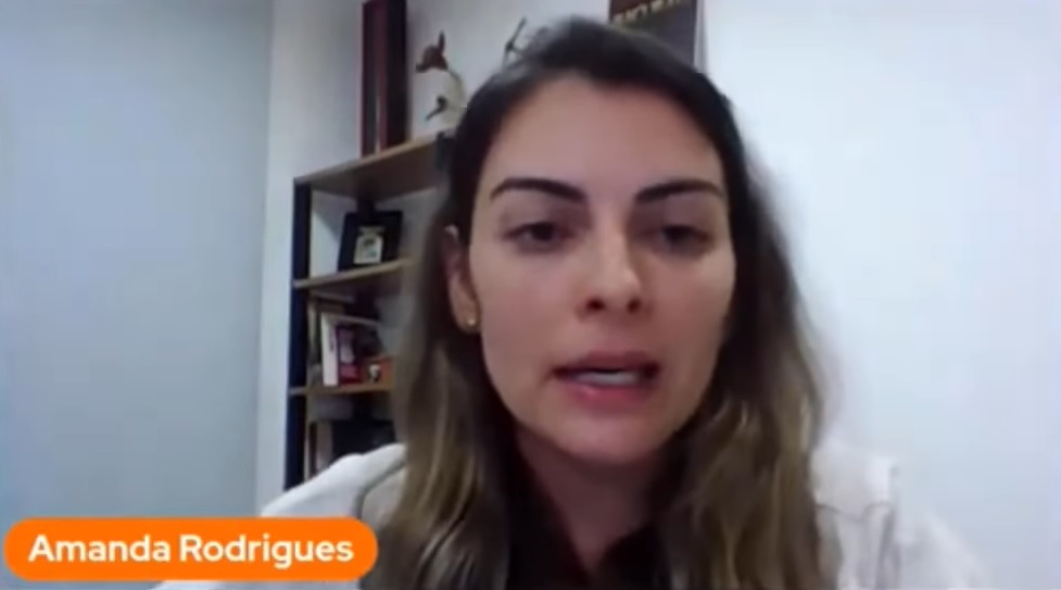 Amanda Rodrigues, companheira do ex-governador Ricardo Coutinho, em entrevista à TVGGN