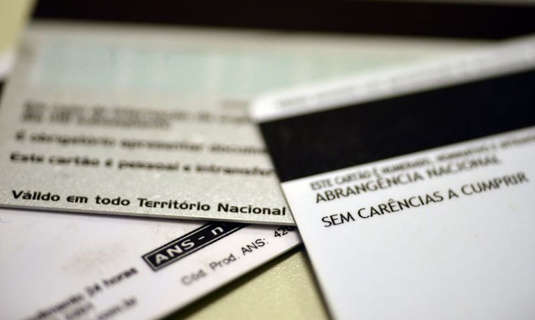 Plano de saúde é obrigado a cobrir home care mesmo sem previsão contratual