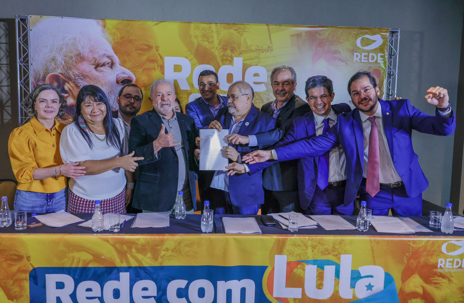 Rede em apoio a Lula