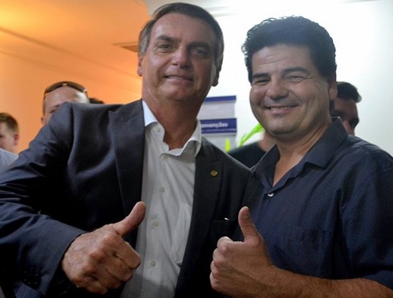 Emilio Dalçoquio (dir.) é apontado como líder dos bloqueios de estradas em Santa Catarina. Foto: Reprodução Redes Sociais