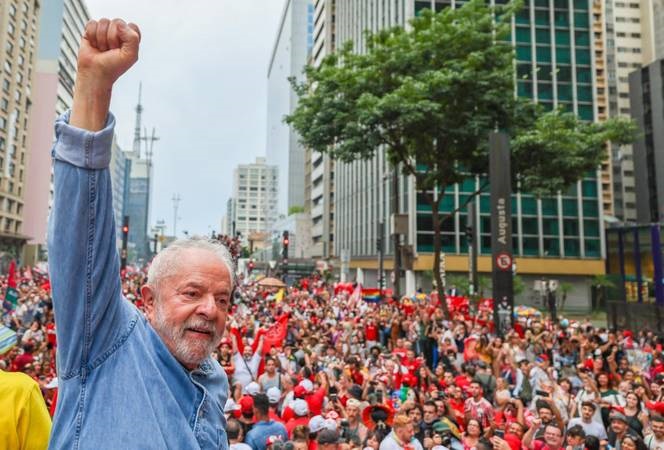 Lula Faz História E Vence A Máquina Governamental