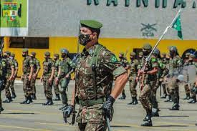 Stream Canção Da Cavalaria by Hinos e Canções do Exército Brasileiro