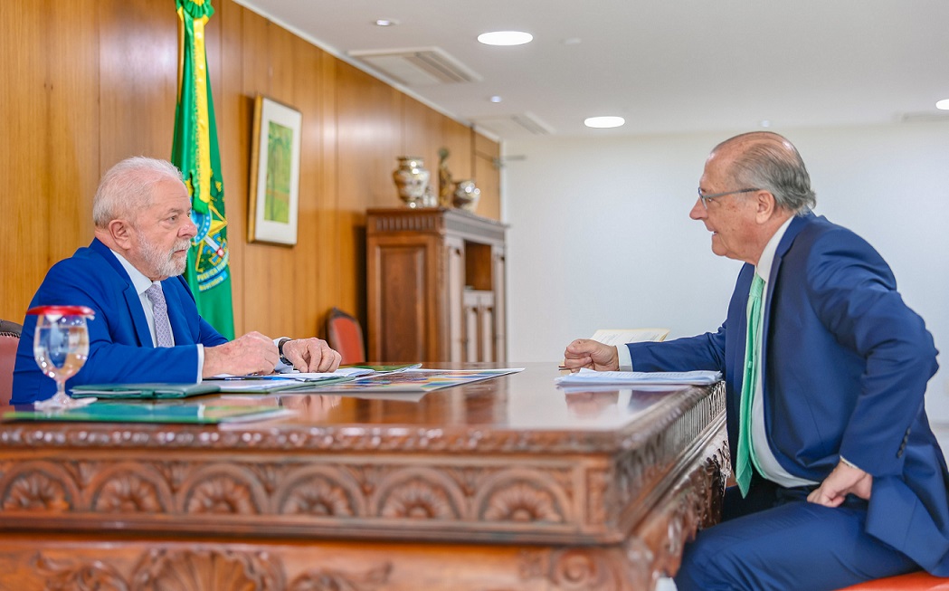 Presidente Lula durante audiência com Ministro do Desenvolvimento, Indústria, Comércio e Serviços, Vice-Presidente da República, Geraldo Alckmin. Foto: Ricardo Stuckert/PR