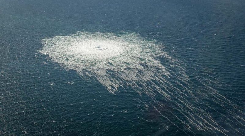 Foto da superfície do mar no local de um dos vazamentos de gás do Nord Stream. | Imagem: Twitter