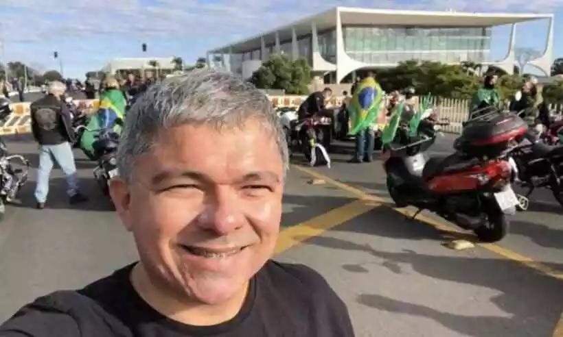 Wellington Macedo durante atos golpistas