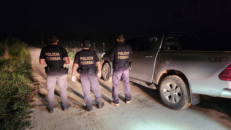 Operação da Polícia Federal teve início na madrugada desta terça (29) de forma simultânea nos estados do Amazonas e Acre. Foto: Ascom/PF