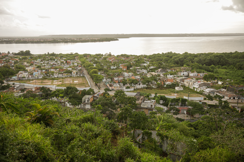 Bairro fantasma do Bomparto que fica nas proximidades da mina n°18 da mineradora Baskem na lagoa de Mundaú-AL. Foto: Joédson Alves/Agência Brasil