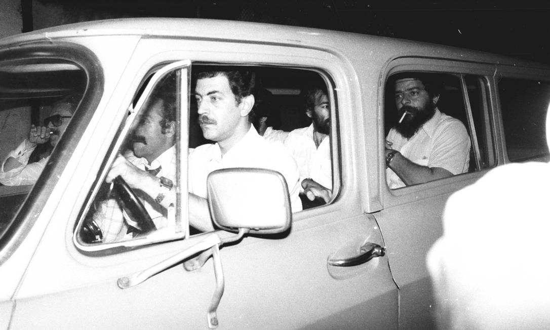 lula_preso_no_carro_do_dops_policia_politica_da_ditadura