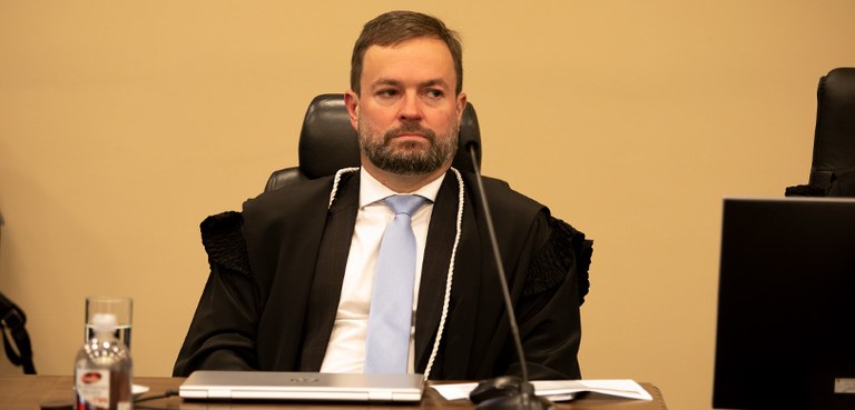 O relator dos processos que pedem a cassação de Sergio Moro, desembargador Luciano Carrasco Falavinha Souza. Foto: Divulgação: TRE-PR