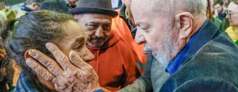 Lula visita abrigo em São Leopoldo, no RS. Foto: Divulgação/PR