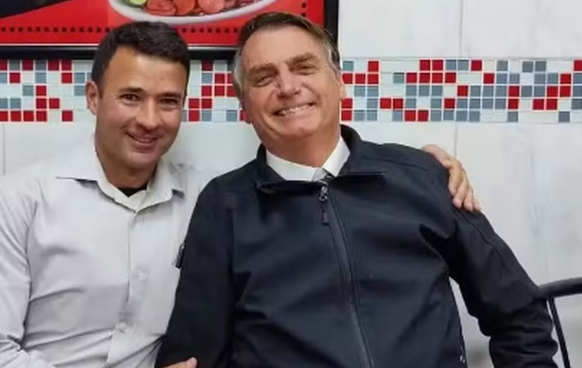 Coronel Ricardo Mello Araújo e Jair Bolsonaro. Foto: Reprodução