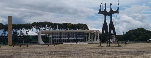 Manifestações no 7 de setembro e "superpedido" de impeachment marcam nova tentativa de derrubar o ministro após reportagem da Folha