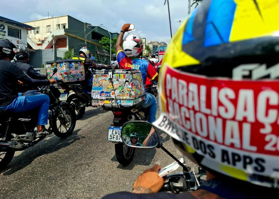 1º de maio: um mês após maior breque nacional, entregadores definem data de nova greve
