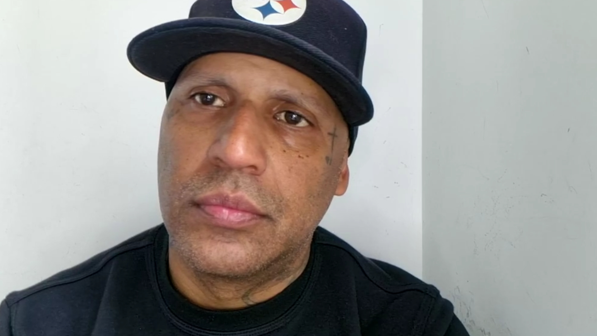 Foto: Júnior Freitas em entrevista para o programa Em Movimento da TV GGN.
