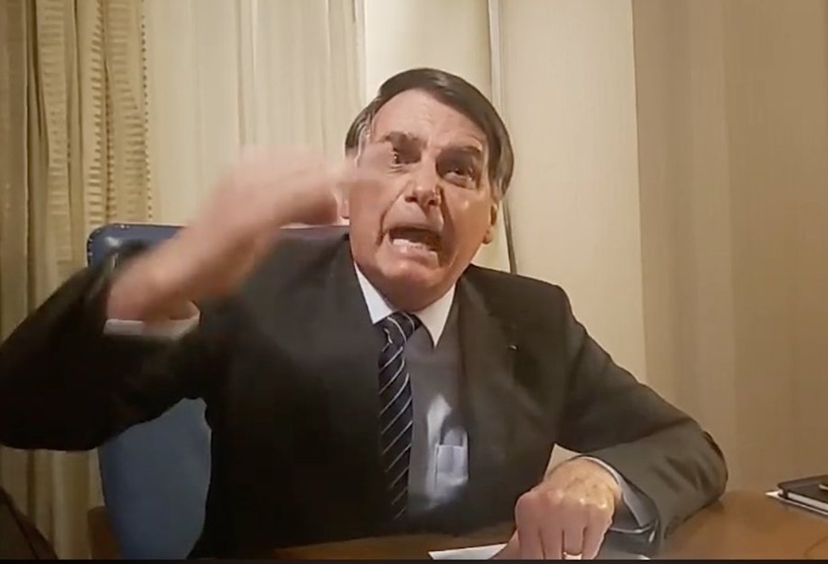 Bolsonaro volta ao banco dos réus: TRF-4 julga ação por declarações racistas