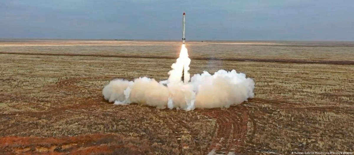 Acordo entre EUA e Rússia expira e elimina último freio nuclear global