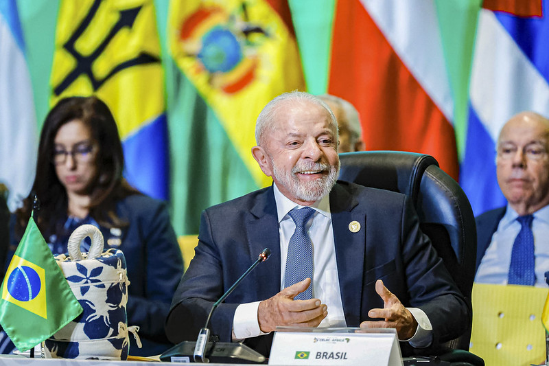 Presidente da República, Luiz Inácio Lula da Silva, durante reunião de Chefes de Estado CELAC-África, no Centro de Convenções Ágora, em Bogotá - Colômbia. 

Foto: Ricardo Stuckert / PR