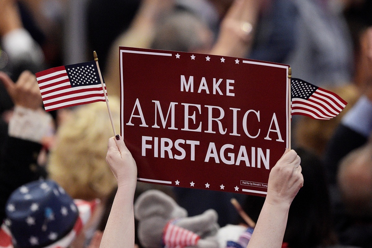 (Photo by Jeff Swensen/Getty Images)
