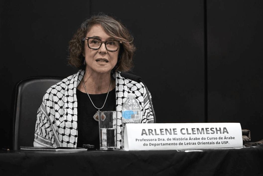 Arlene Clemesha em foto de Eman Abusidu