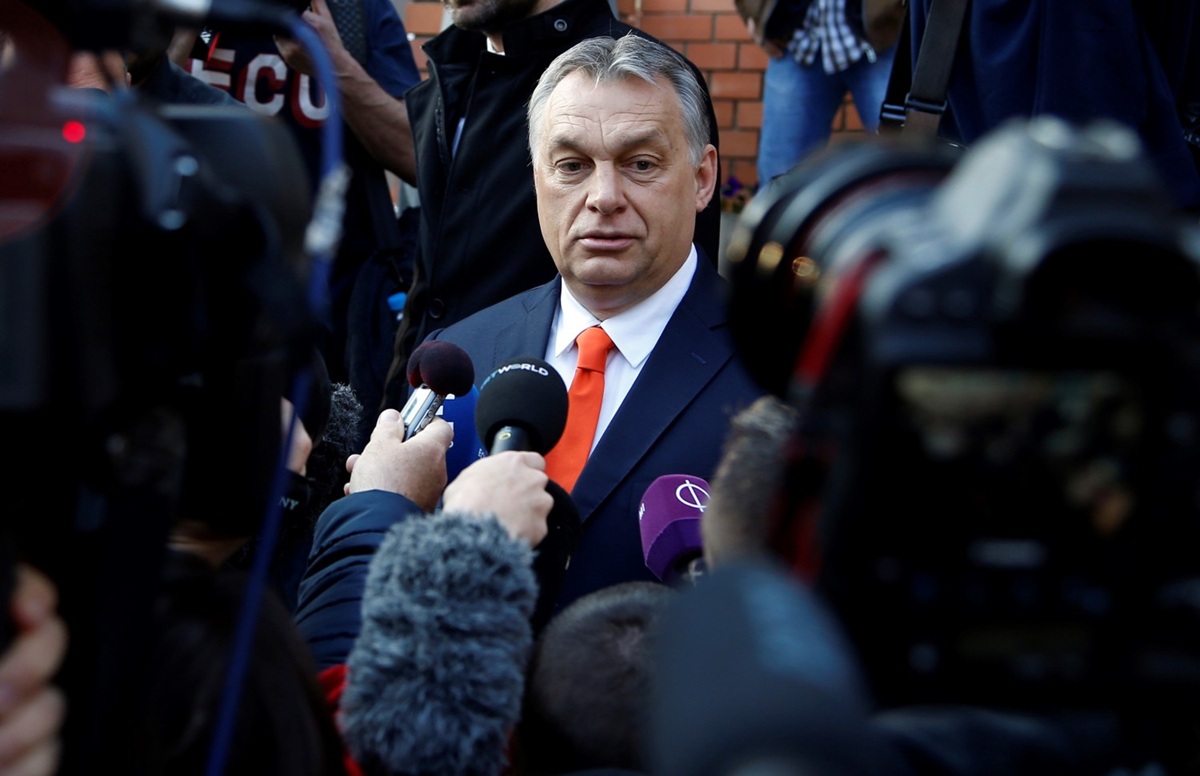 Viktor Orbán por Darko Vojinovic - Reprodução