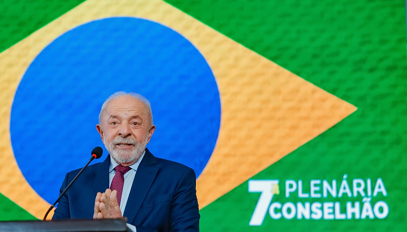 Lula defende inclusão social e destaca combate ao feminicídio