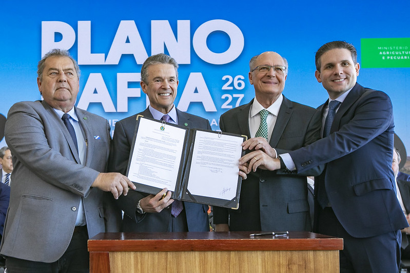 Plano Safra 2026/2027 destina R$ 525,1 bi ao agronegócio e reduz juros para produtores