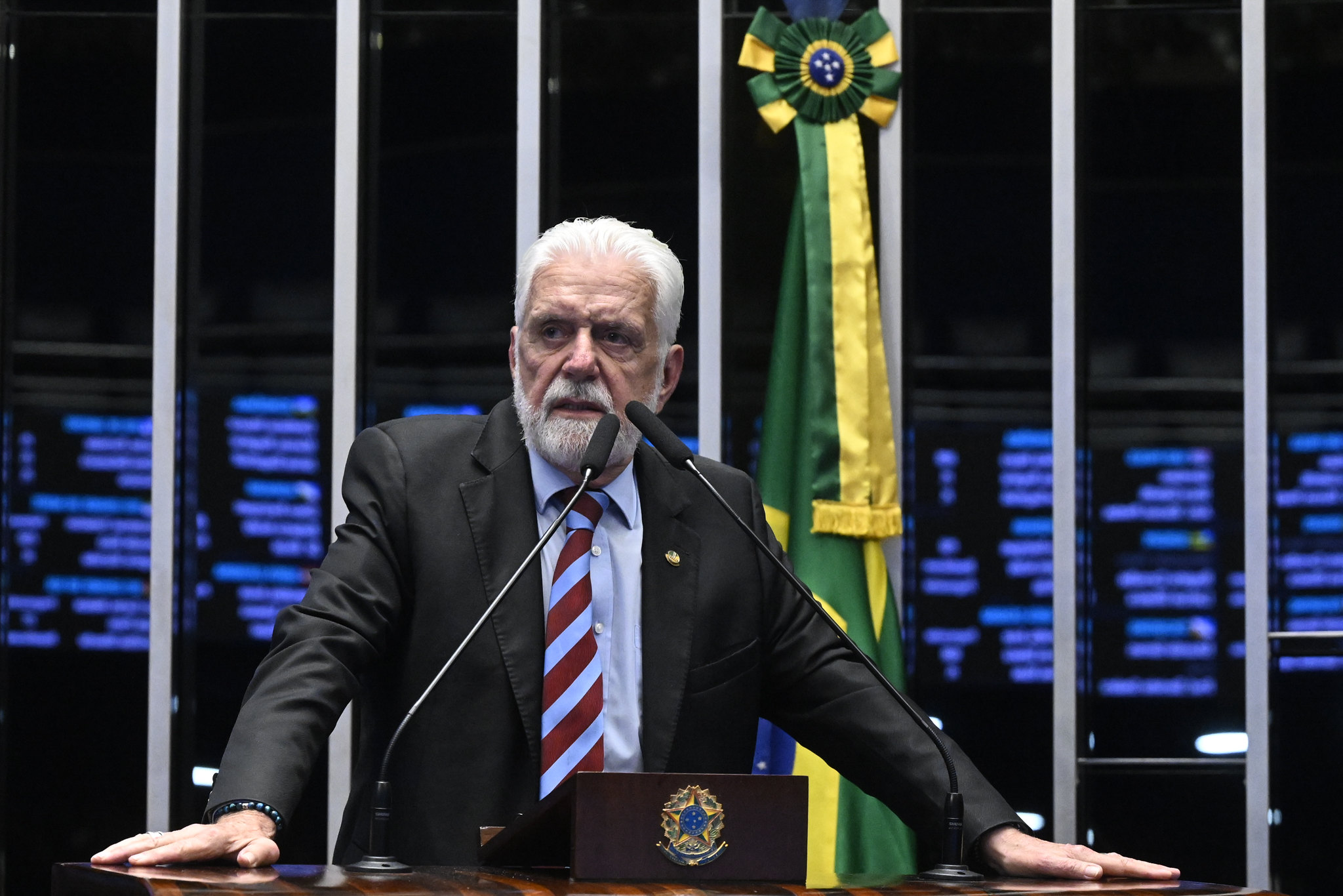 O que se sabe sobre a investigação contra o senador Jaques Wagner no âmbito do caso Master
