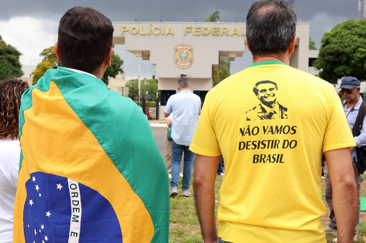 O partido sem cara e o desafio da democracia, por Gustavo Tapioca 