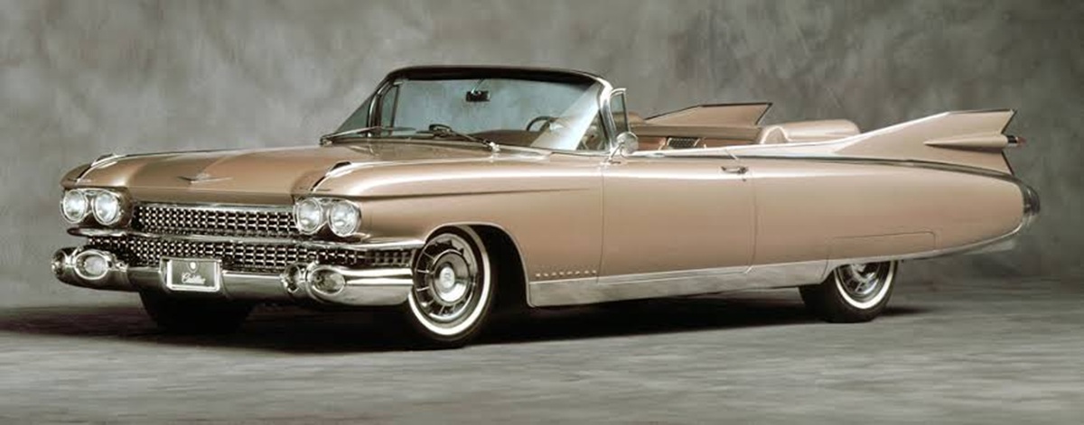 O homem ao volante do Cadillac, por Henrique Morrone