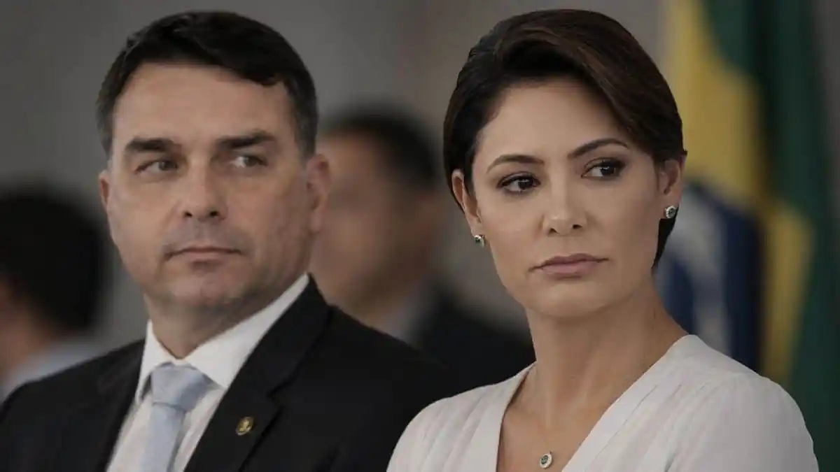 Flavio Bolsonaro e Michelle Bolsonaro - Reprodução