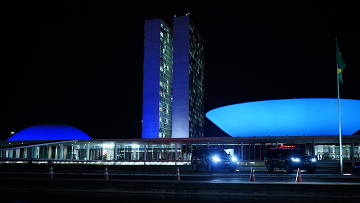 A guerra híbrida contra o Brasil chega à Câmara dos Deputados, por Luís Nassif