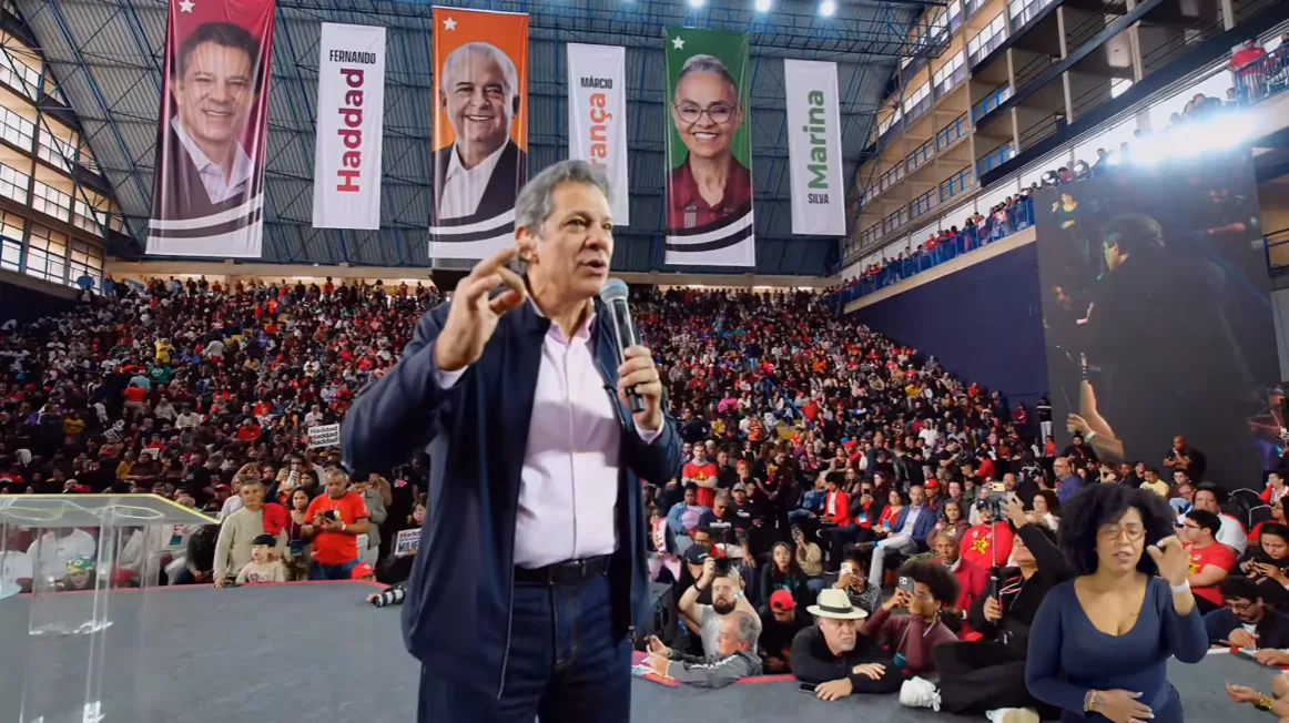 PT oficializa Fernando Haddad na disputa pelo Governo de São Paulo