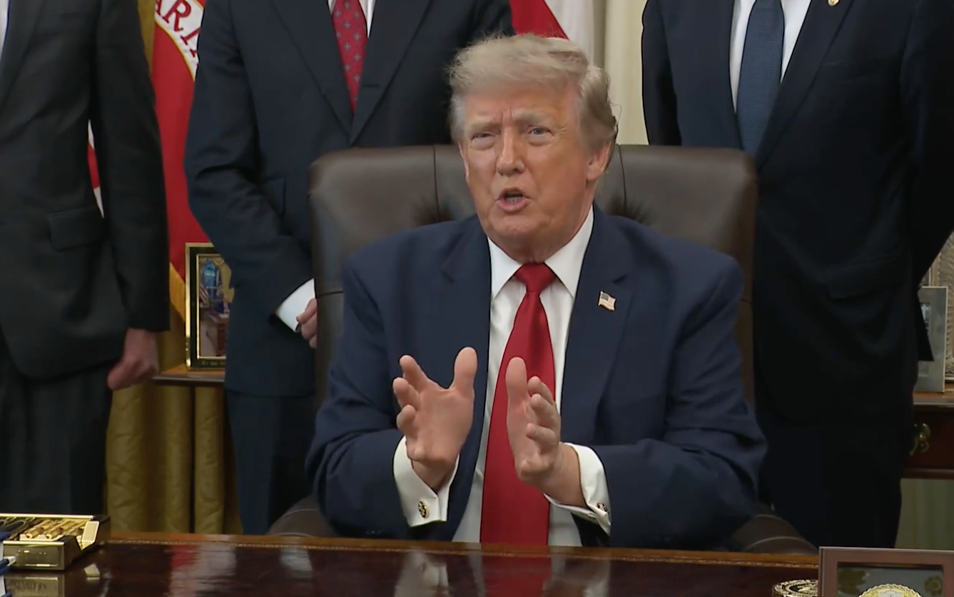 CNN: Trump aproxima EUA de uma nova “guerra sem fim” contra o Irã