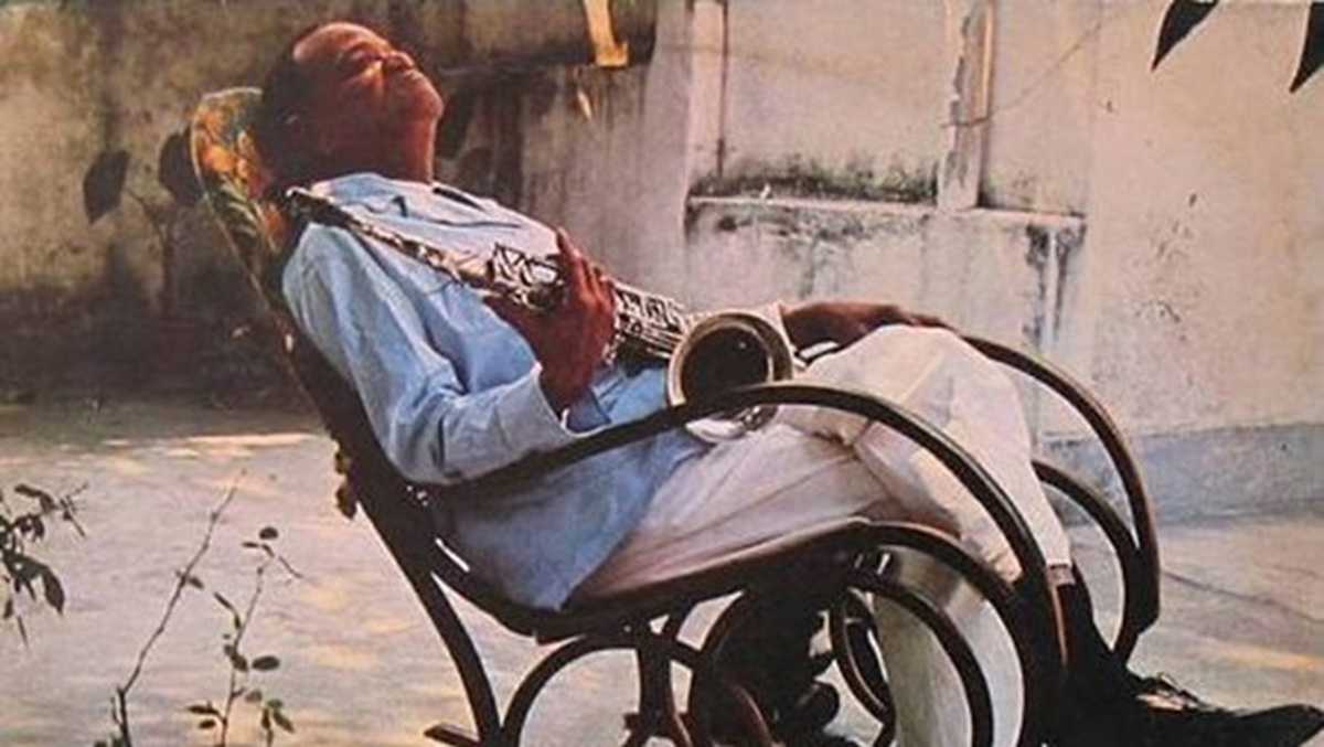 Nazareth/ Pixinguinha/ Villa-lobos/ Jobim (2), por Walnice Nogueira Galvão