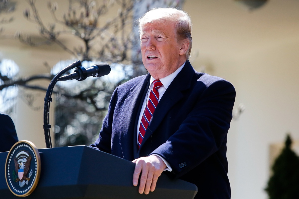 Donald Trump em foto de Isac Nóbrega/PR