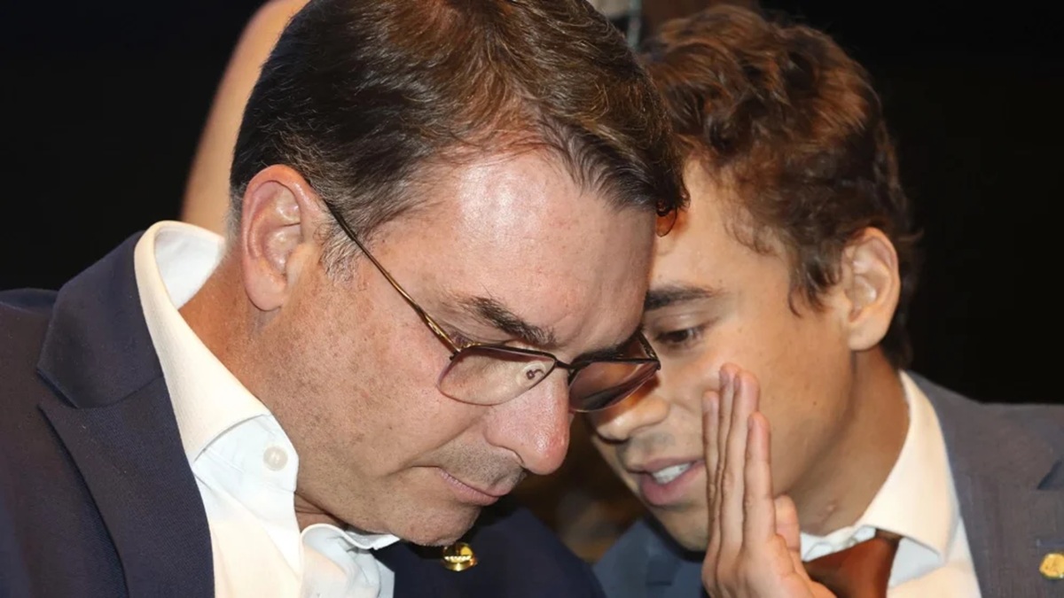 Flávio Bolsonaro e Nikolas Ferreira - Foto de Beto Barata - PL
