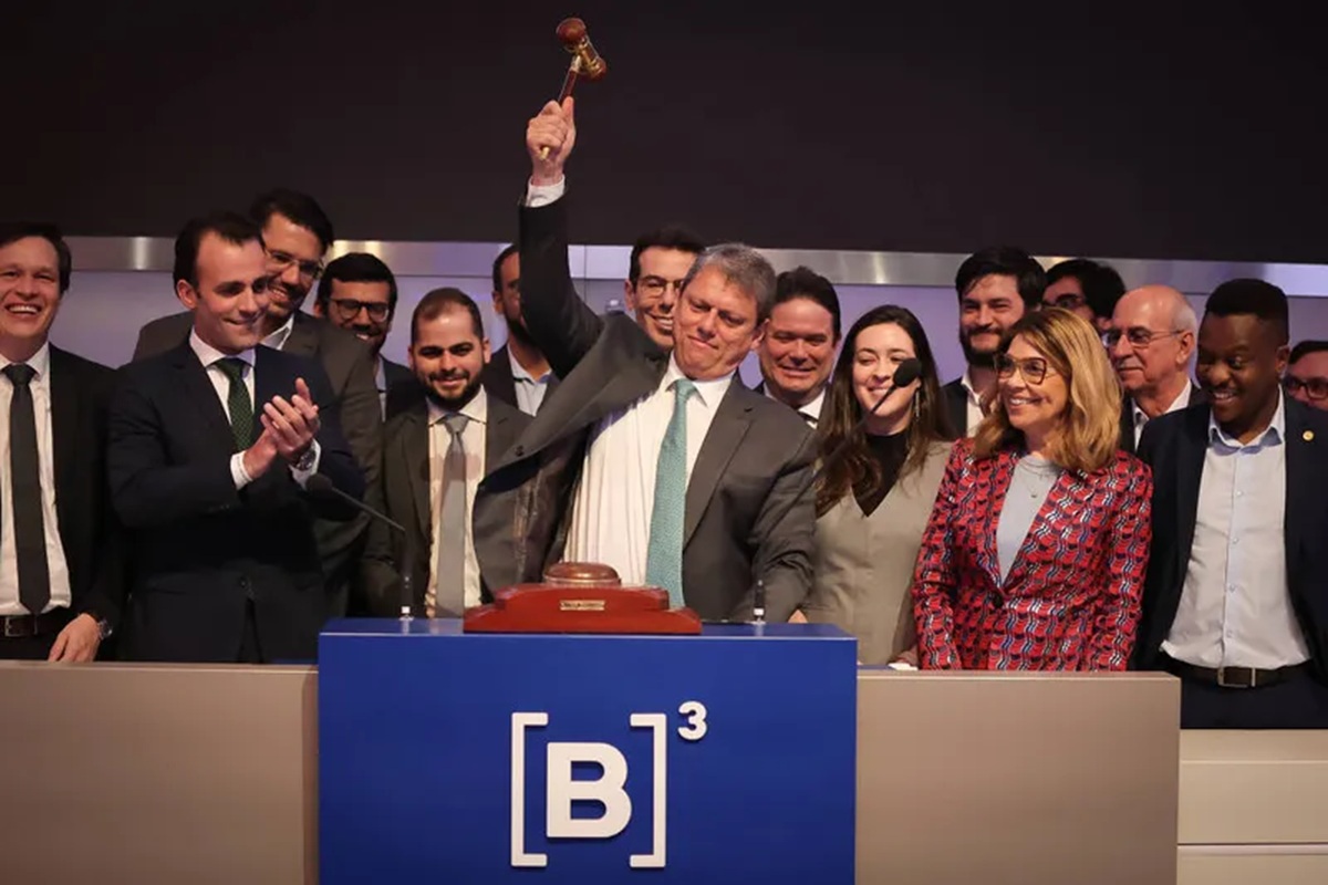 Tarcísio privatiza Sabesp - Reprodução