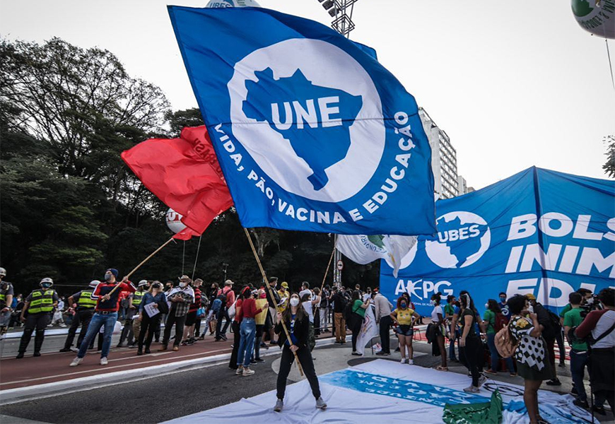 UNE convoca ato em defesa da democracia e por reformas estruturais em São Paulo