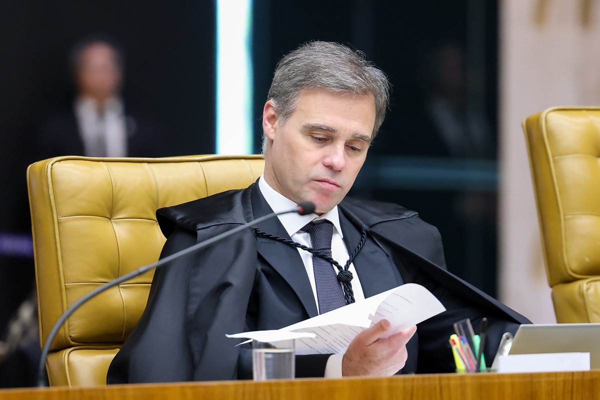 André Mendonça tenta apagar os rastros da ligação com o Master, por Luís Nassif