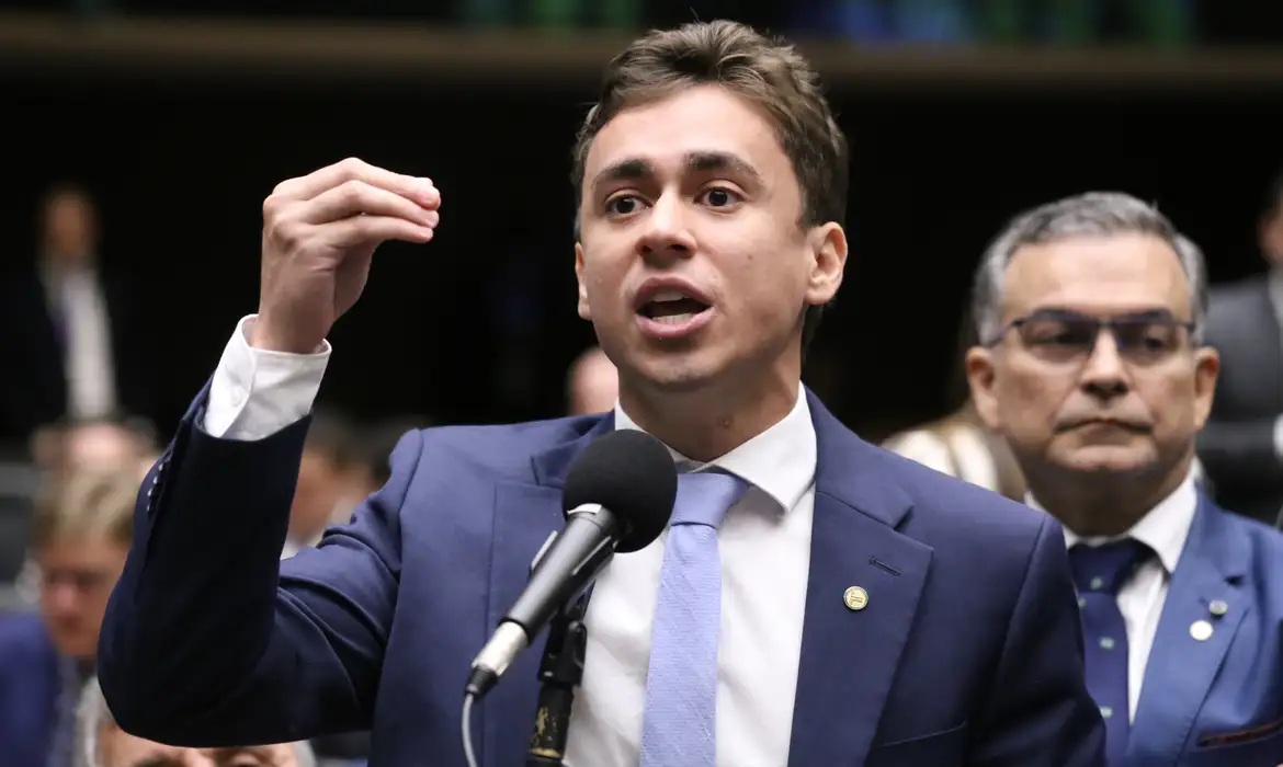 Nikolas Ferreira em foto de Kayo Magalhães/Câmara dos Deputados