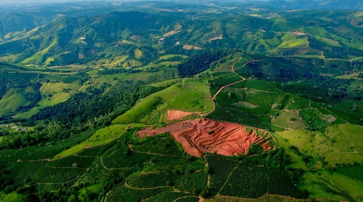 O Brasil não deve entregar seus minerais críticos, por Vijay Prashad