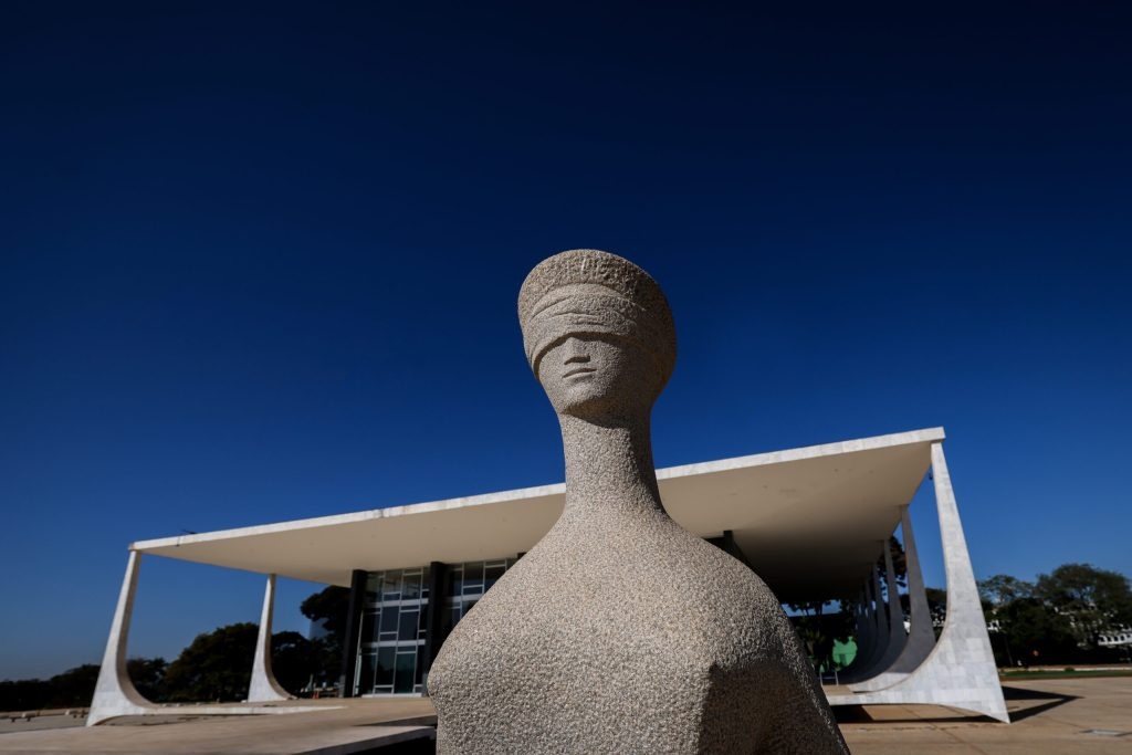 Decência, por Wilson Ramos Filho – Xixo
