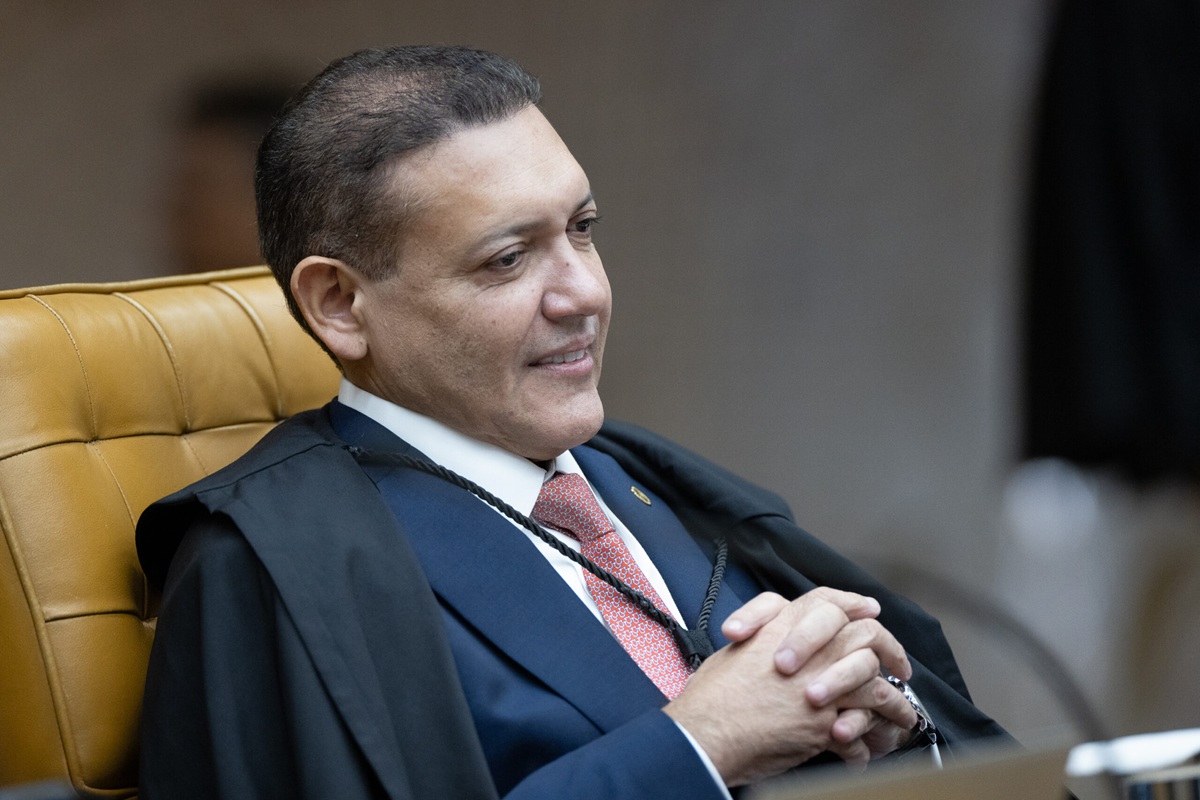 Kassio suspende canal pró-Lula de Janones e flerta com censura