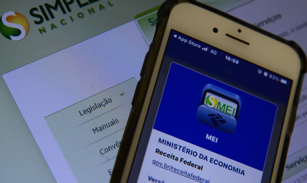 Governo anuncia pacote para MEIs com perdão de dívidas e auxílio de até R$ 5 mil