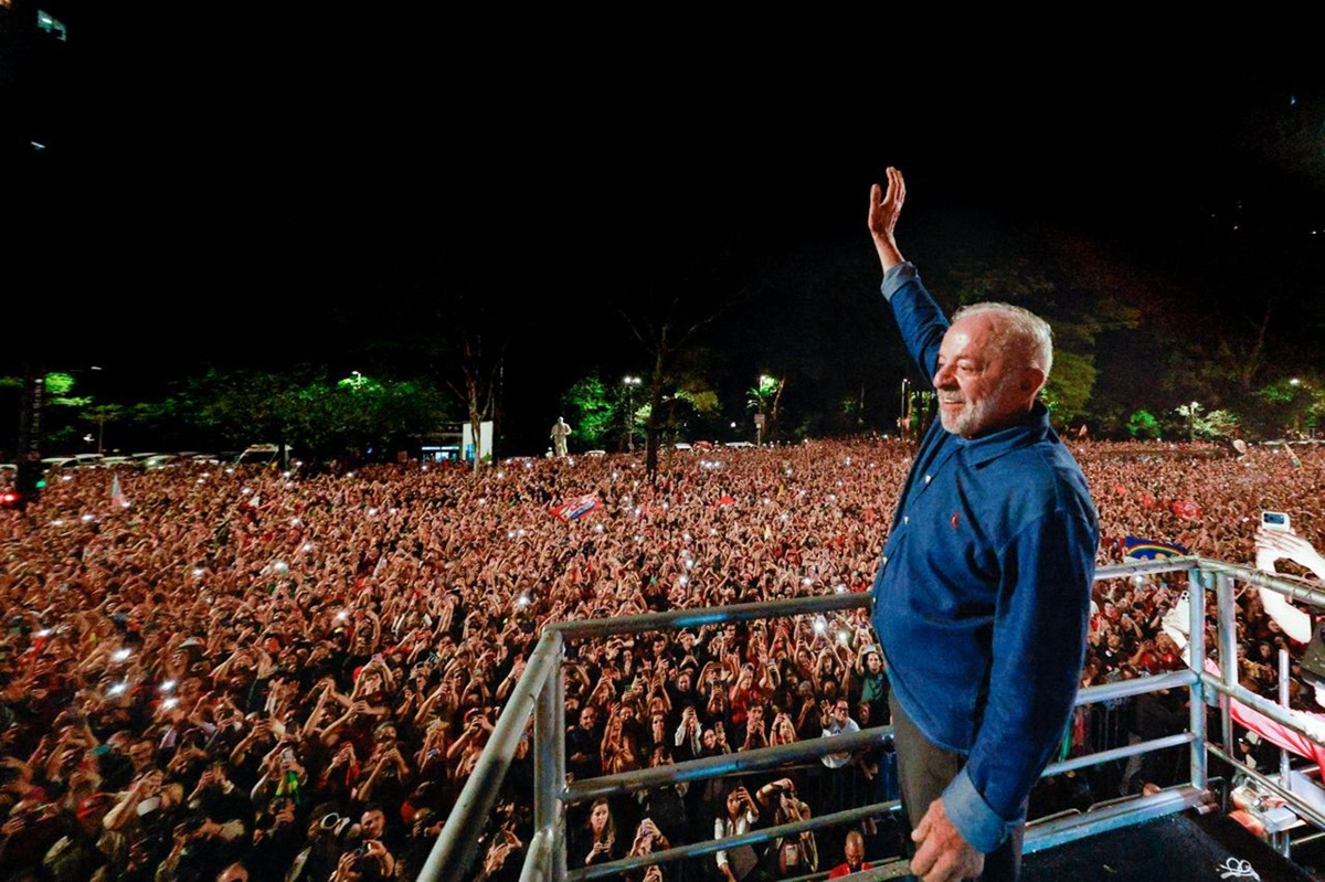 Lula, eu não solto a sua mão, por Maria Betânia Silva