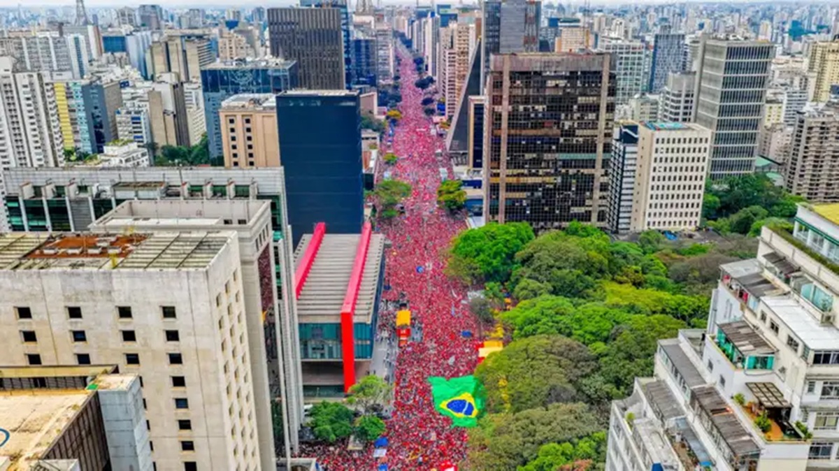 Avenida Paulista - 11 de outubro de 2026 - Manifestação pró-Lula - Foto de Ricardo Stuckert
