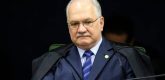 fachin-nao-comenta-o-aha-uhu-o-fachin-e-nosso-mas-defende-punir-juiz-com-agenda-ideologica-edsonfachin-696x464 (1)